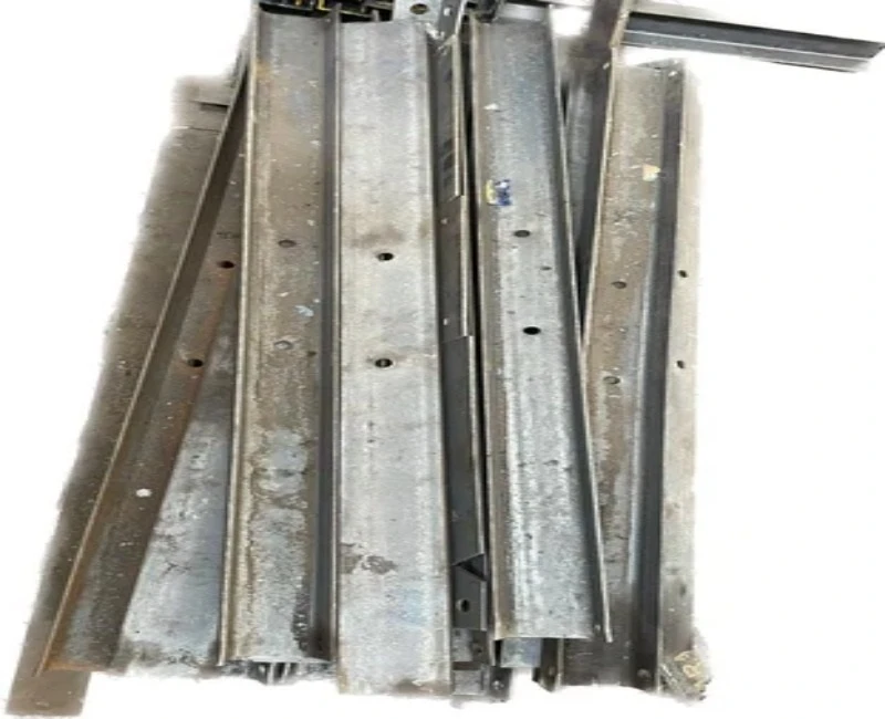 "33KV Single pole cut point fititng 100x50x6mm Channel